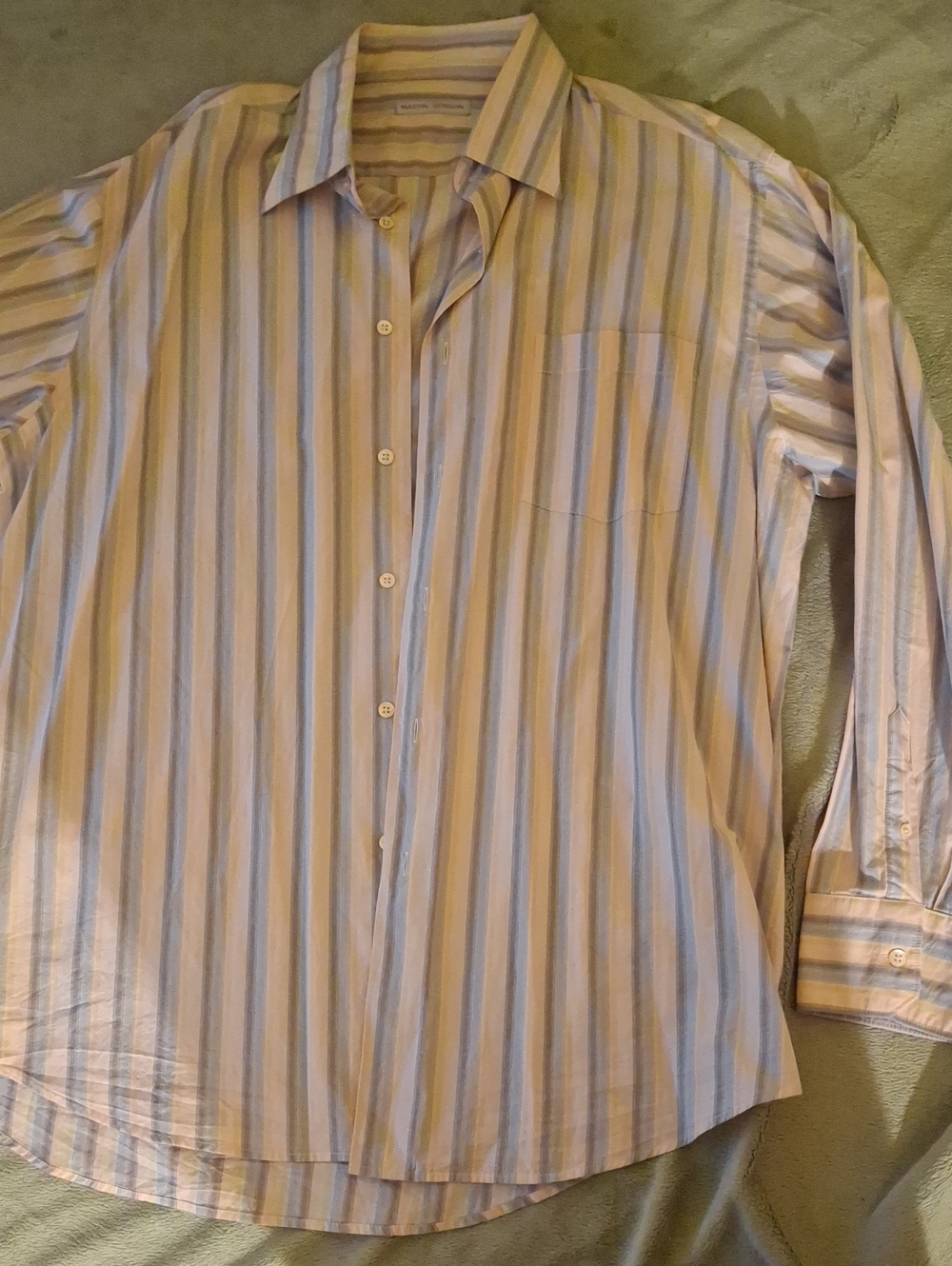 Striped Dress Shirt in Blue and Pink — Men's Long Sleeve